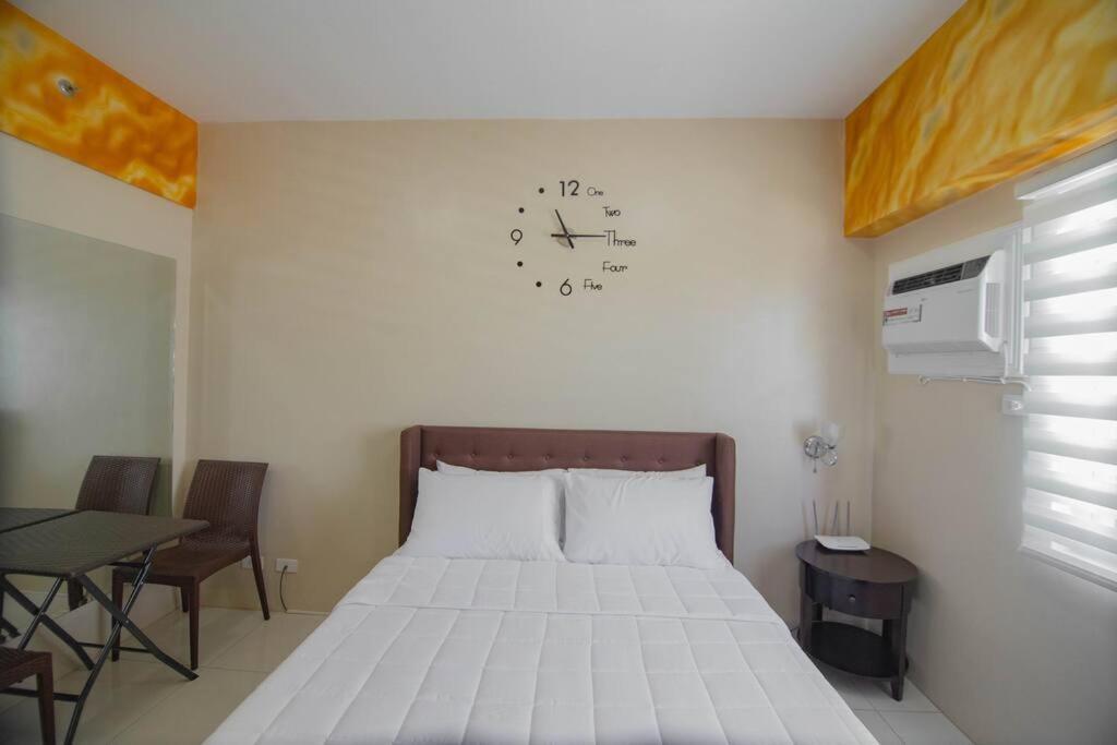 Appartamento 1822 Deluxe Twin - Migas Haven At Sunvida Tower Cebu Esterno foto