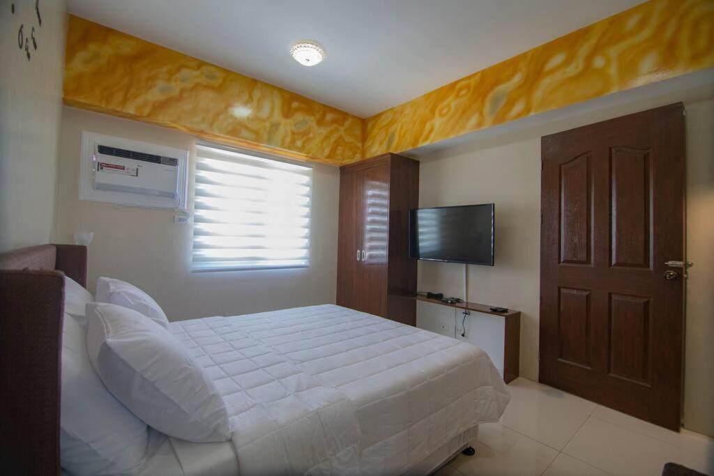 Appartamento 1822 Deluxe Twin - Migas Haven At Sunvida Tower Cebu Esterno foto